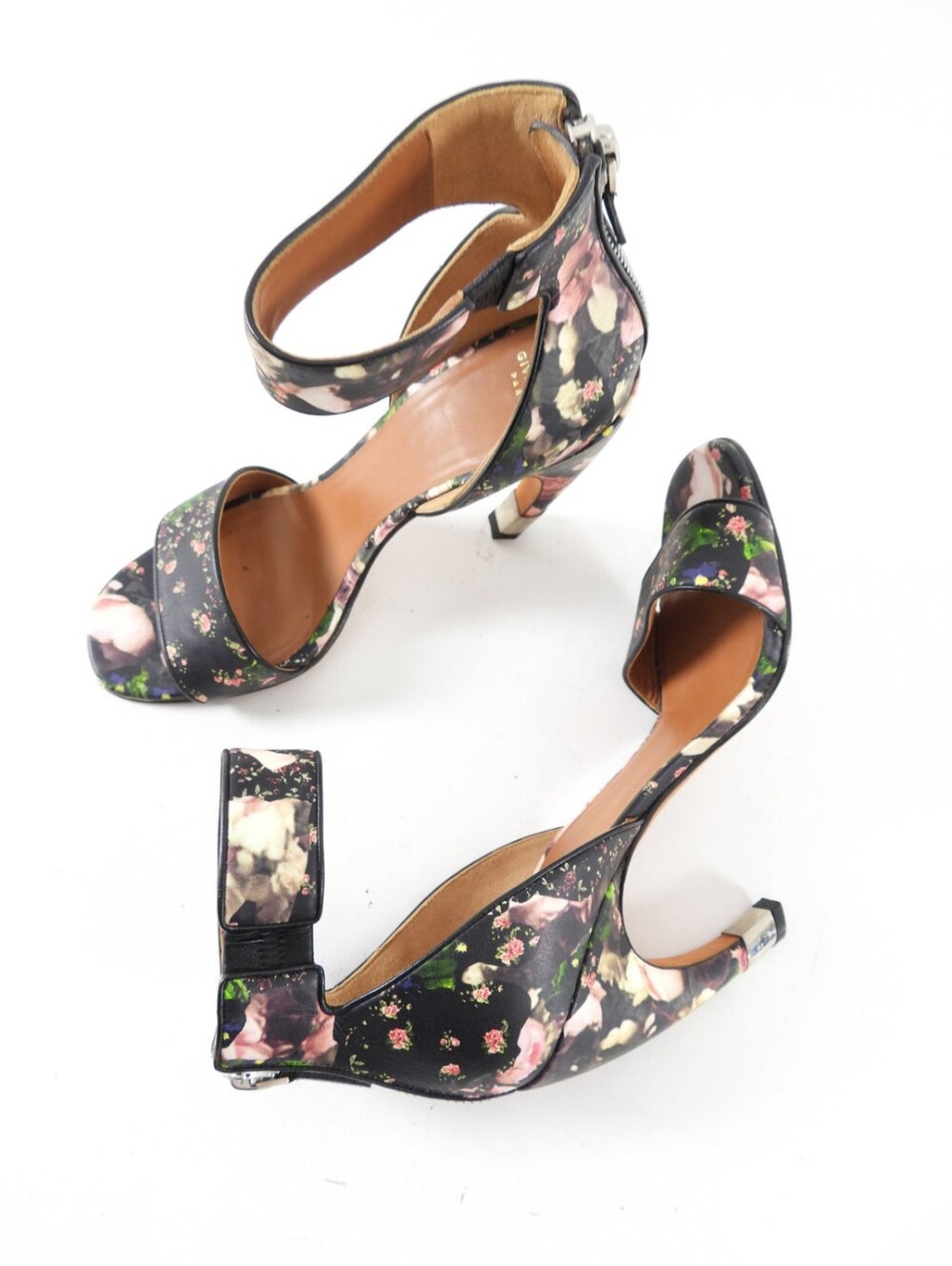 Givenchy Floral Leather Curved Heel Sandals - 38 In EUC - Picture 5 of 5